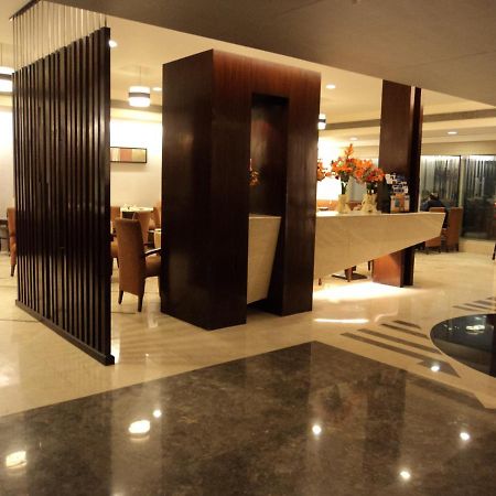 Muse Sarovar Portico Nehru Place Νέο Δελχί Εξωτερικό φωτογραφία