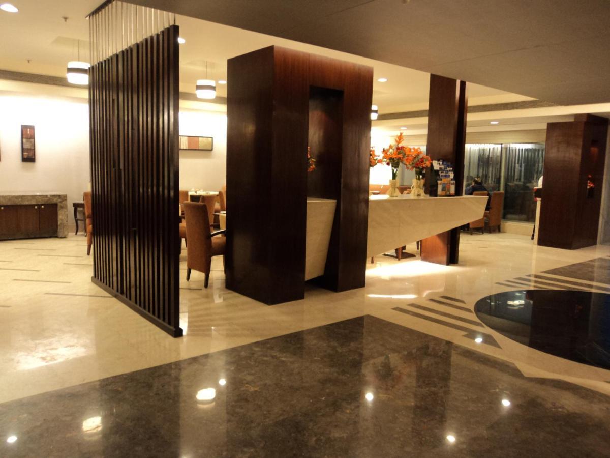 Muse Sarovar Portico Nehru Place Νέο Δελχί Εξωτερικό φωτογραφία