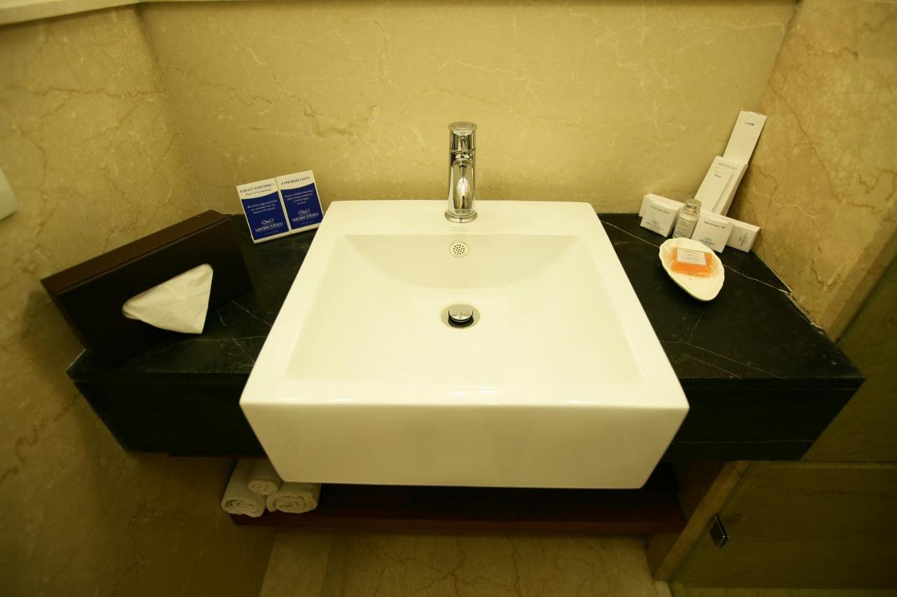 Muse Sarovar Portico Nehru Place Νέο Δελχί Εξωτερικό φωτογραφία
