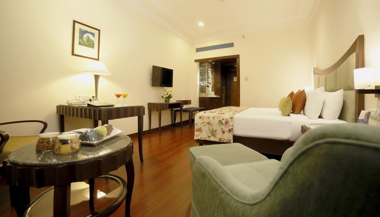 Muse Sarovar Portico Nehru Place Νέο Δελχί Εξωτερικό φωτογραφία