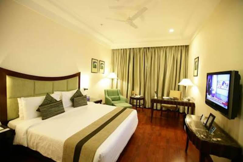 Muse Sarovar Portico Nehru Place Νέο Δελχί Εξωτερικό φωτογραφία