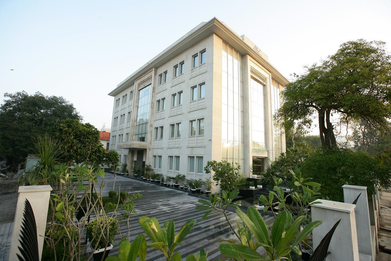 Muse Sarovar Portico Nehru Place Νέο Δελχί Εξωτερικό φωτογραφία